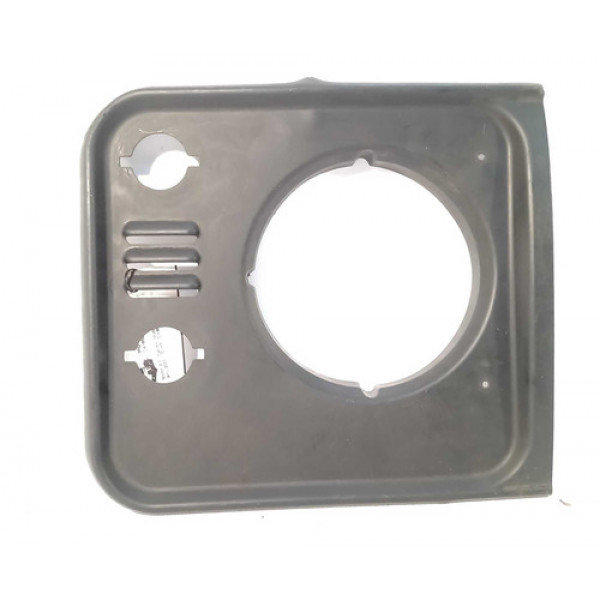 Acabamento Farol Direito Land Rover Defender 1999 2000 2001