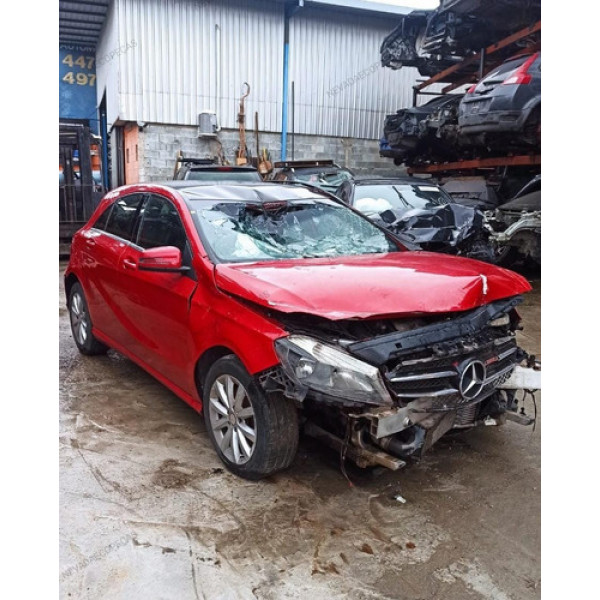 Sucata Peças Mercedes-benz A200 1.6 2015 (consulte Peças)