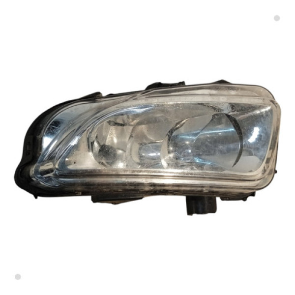 Farol Milha Direito Fiat Strada 2019 2020 Detalhe 